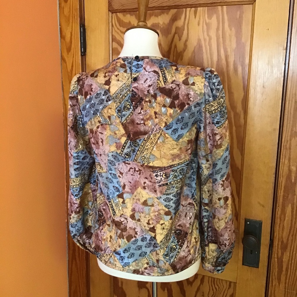 SOLD Vintage dressy patchwork print pretty blouse - Picture 7 of 8